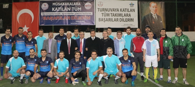 Öğretmenler Futbola doydu