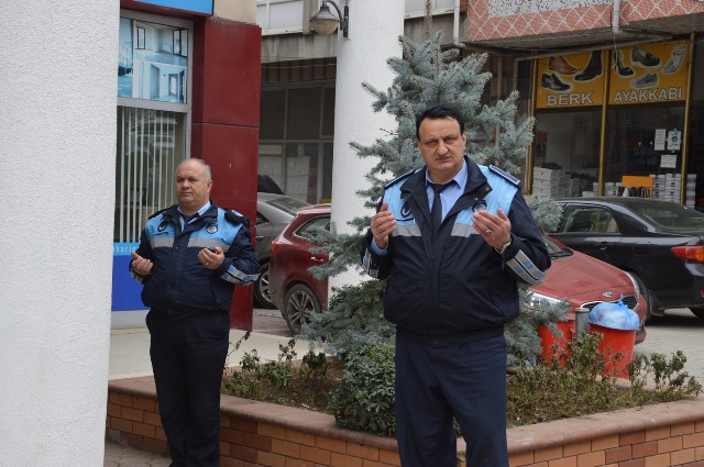 Karasu'da eller Mehmetçik için semaya kalktı