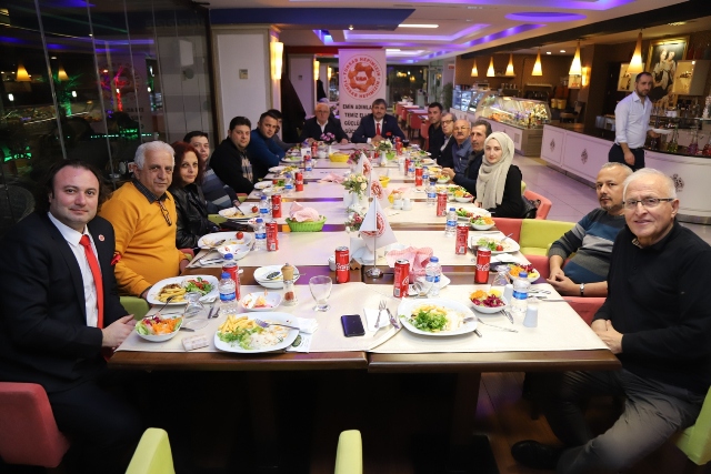 Sakarya’da turizm acenteleriyle bir araya geldi