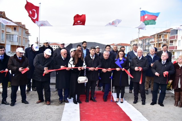 Karasu’da Hocalı Parkı açıldı