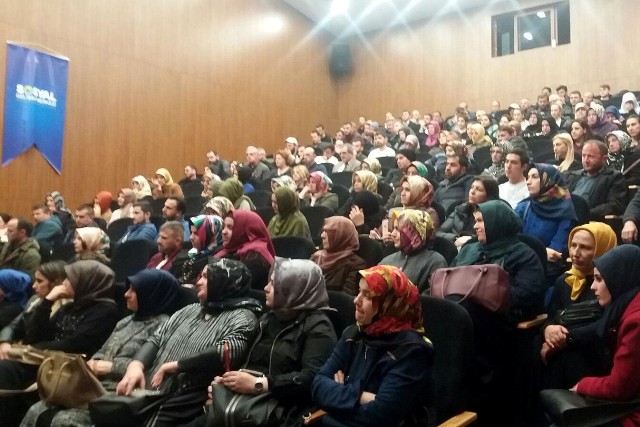 Akyazı'da girişimcilik kursuna yoğun ilgi