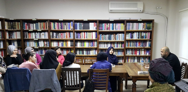 ‘Bilinçlendirmek için yazılmalı’