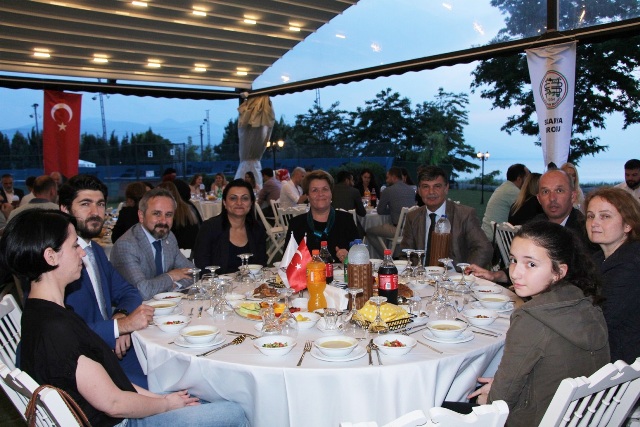 Baro'dan iftar geleneği