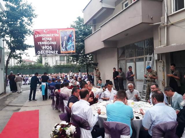 Şehidin evinde iftar