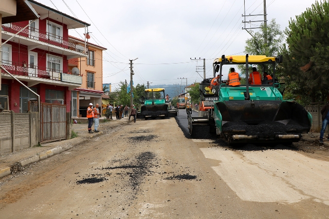 Karapürçek altyapının ardından asfaltla buluşuyor