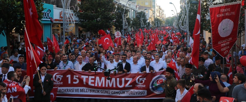 Sakarya’da 15 Temmuz İçin Yürüdüler