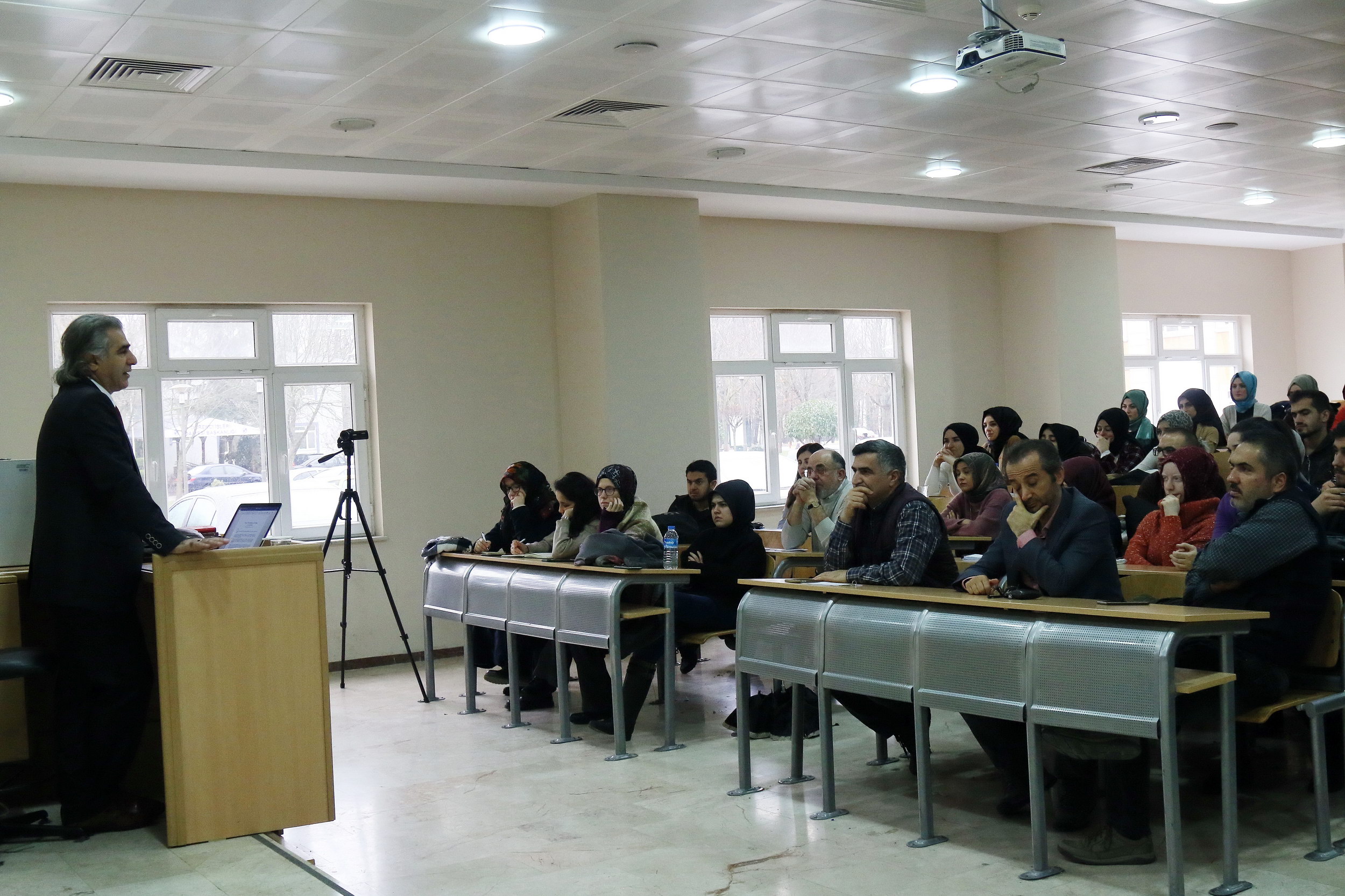 Tarihi Kahramanlara Farklı Bir Bakış