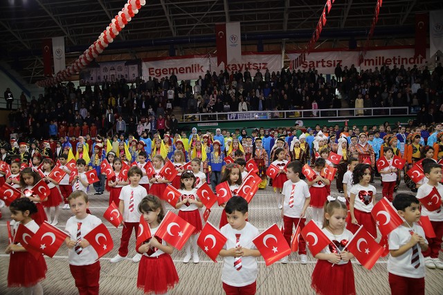 Sakarya'da coşkulu bayram