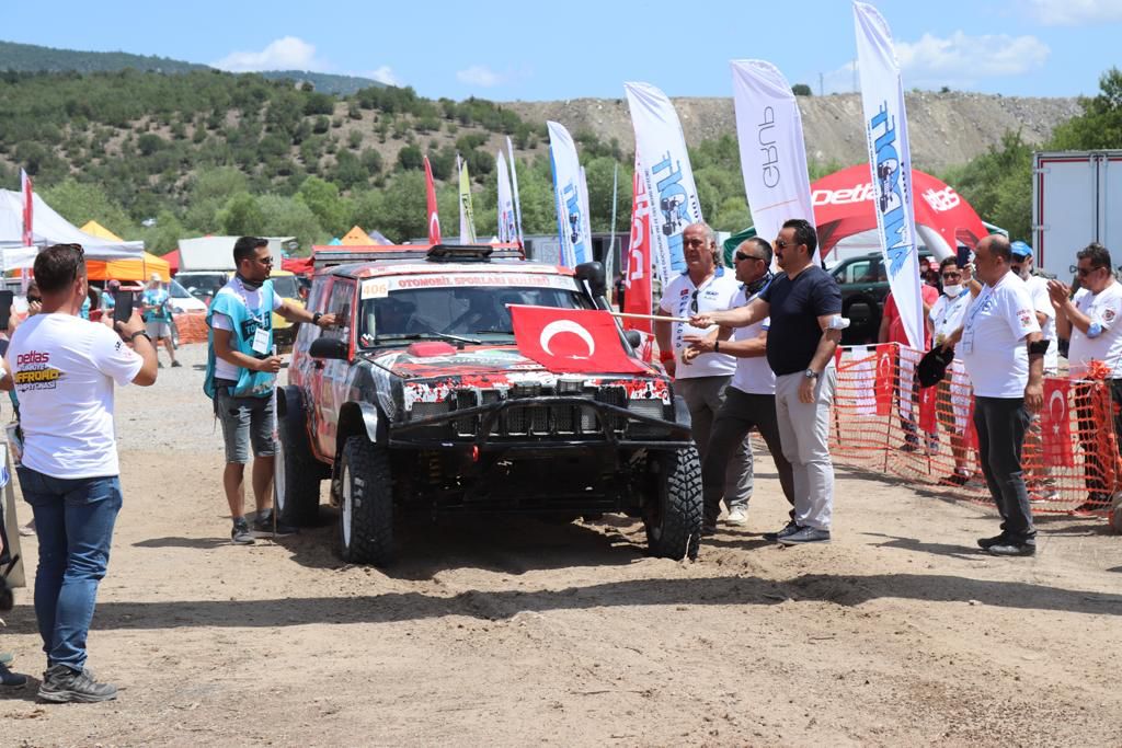 HENDEK OFFROAD’TA DA BİRİNCİ