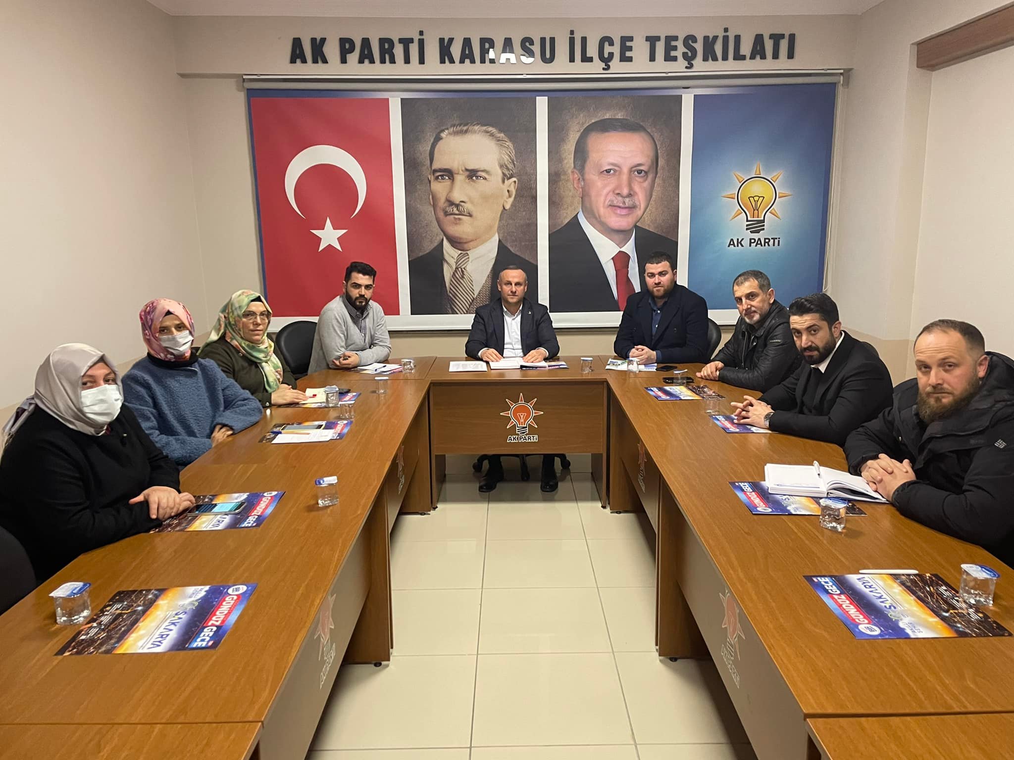 AK Parti Karasu toplandı