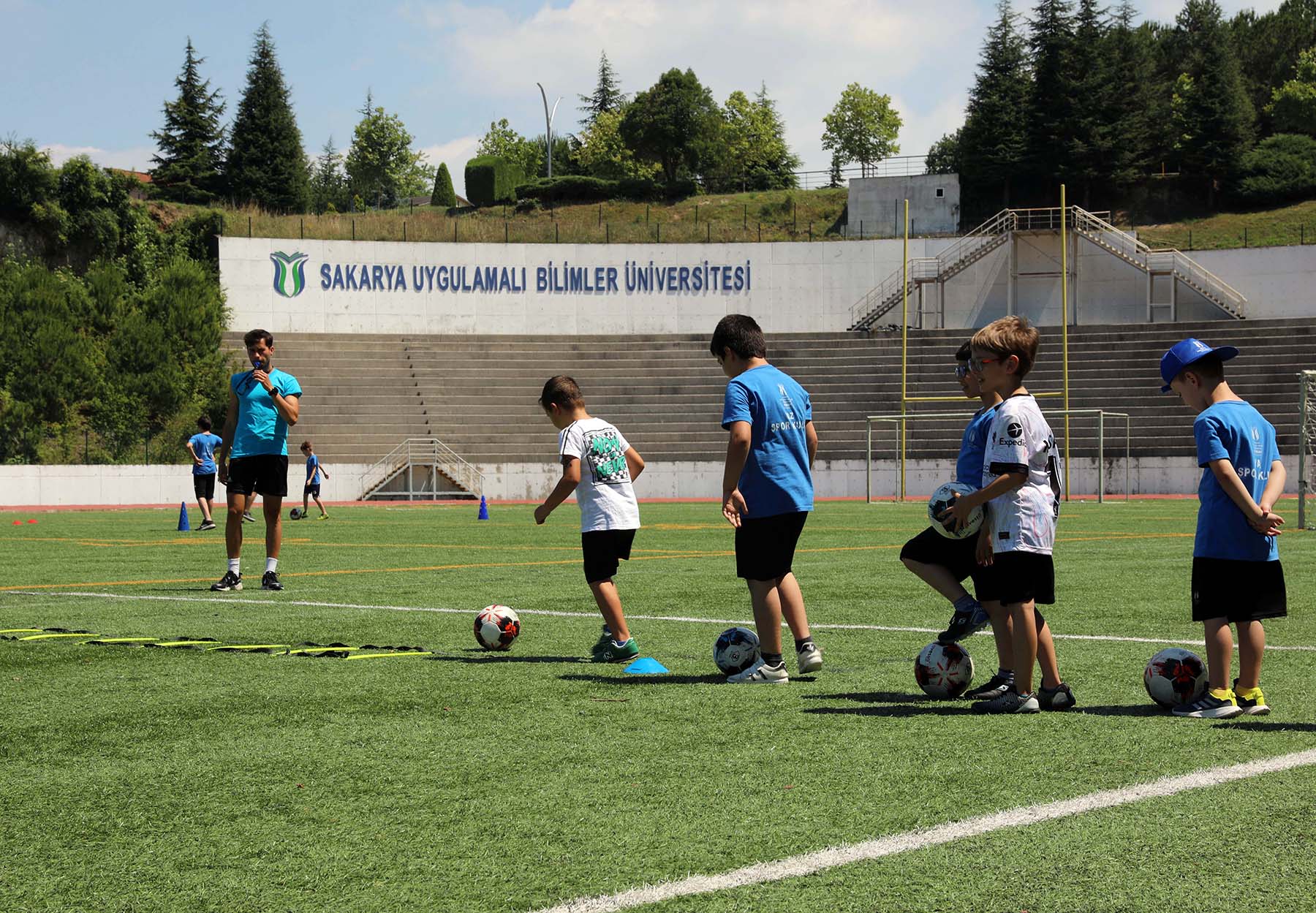 SUBÜ Yaz Spor Okulları’na katılım yoğun