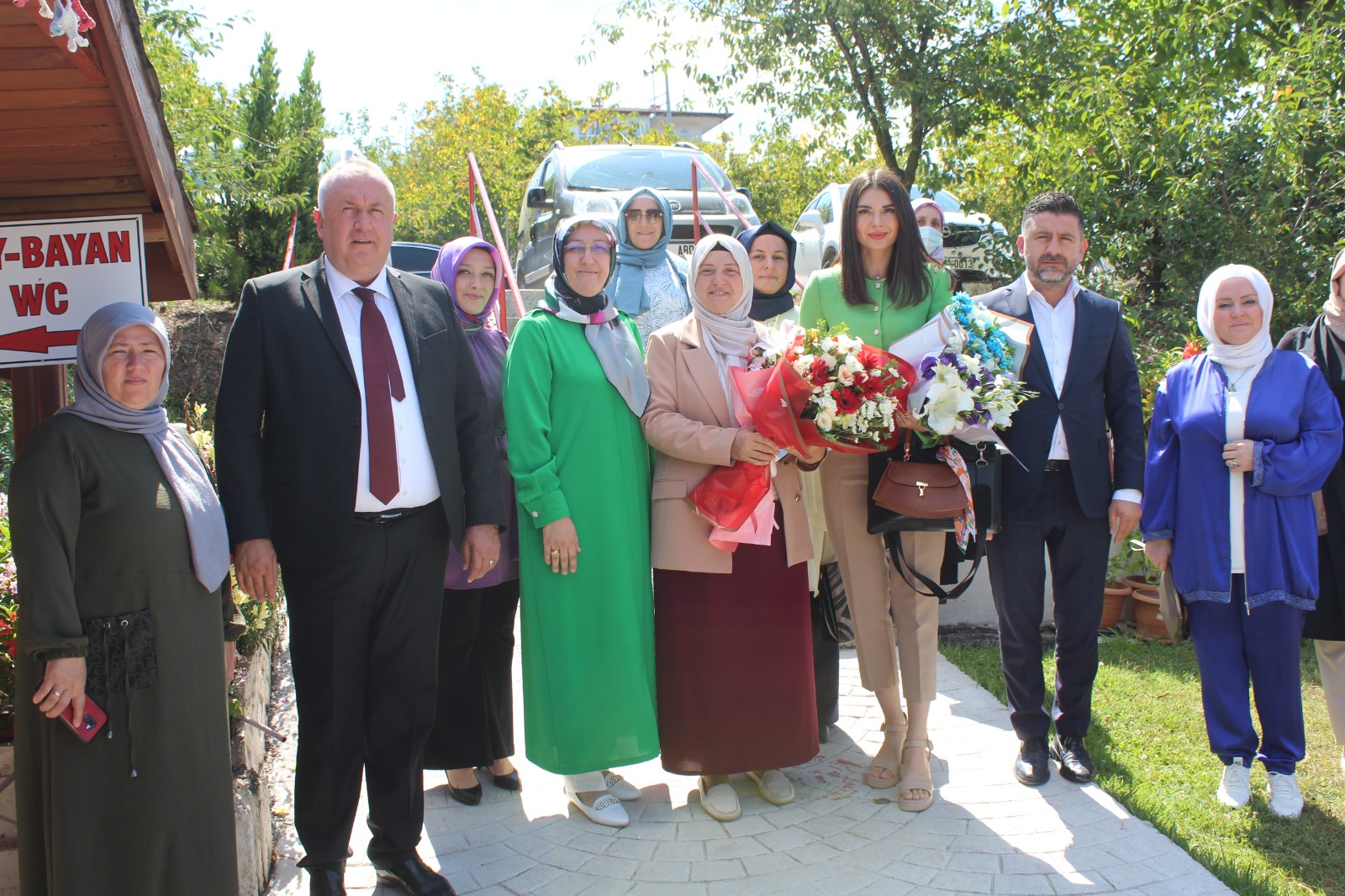 Söğütlü kadınlarına tam destek