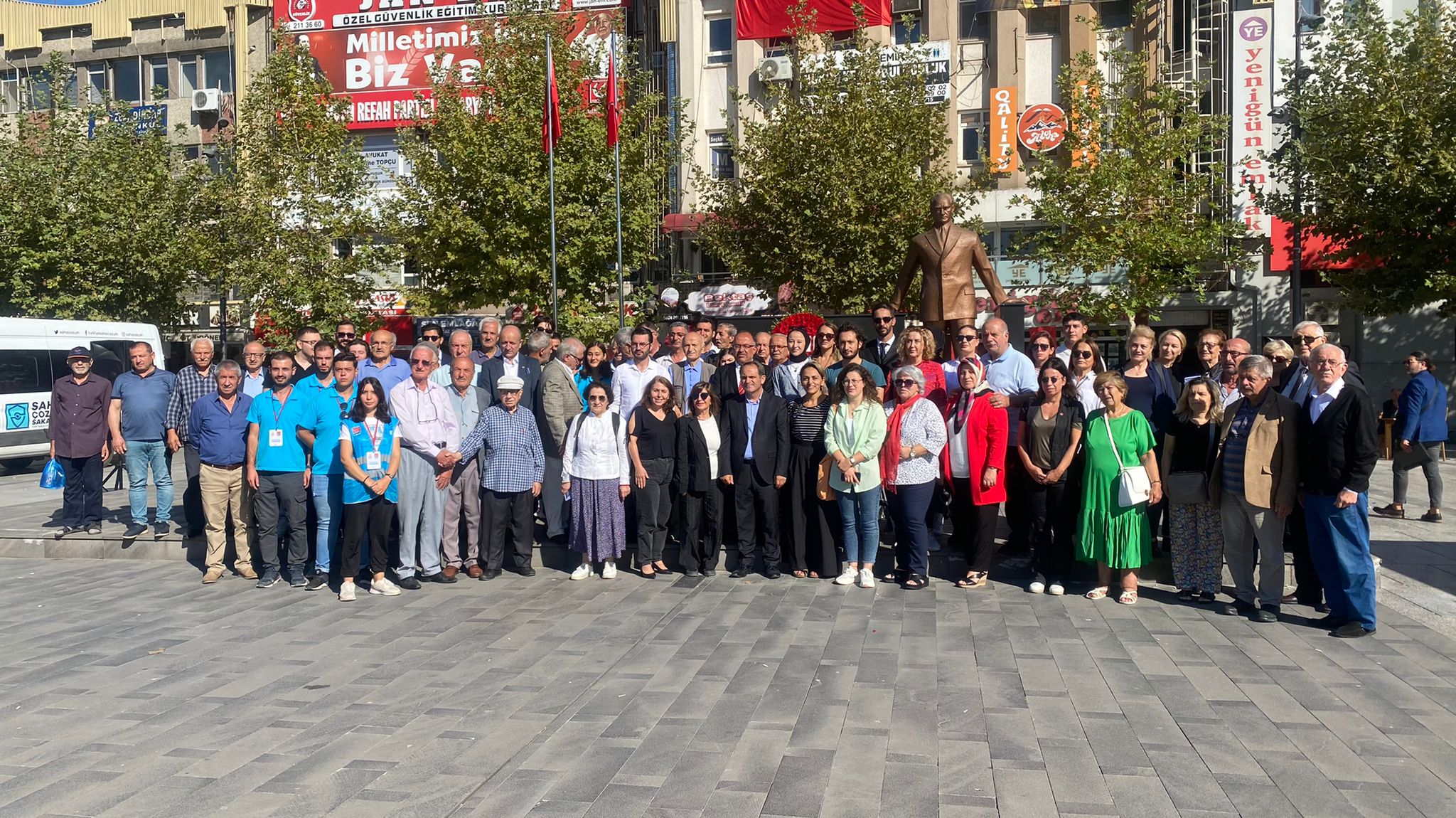 CHP 99'ncu yaşını kutladı