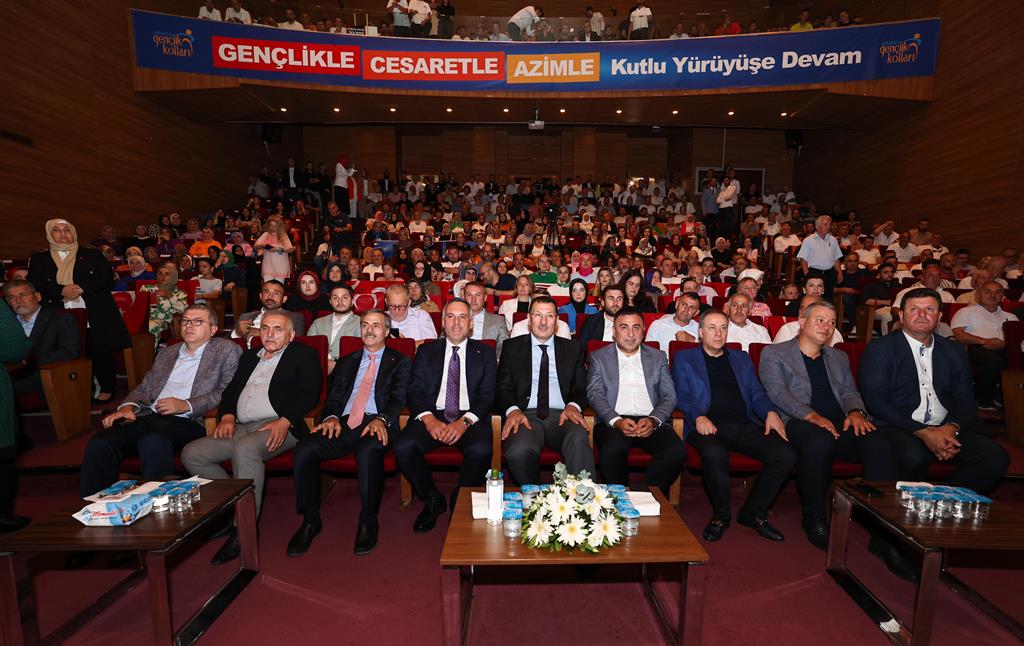 AK Parti İl Danışma Meclisi düzenledi