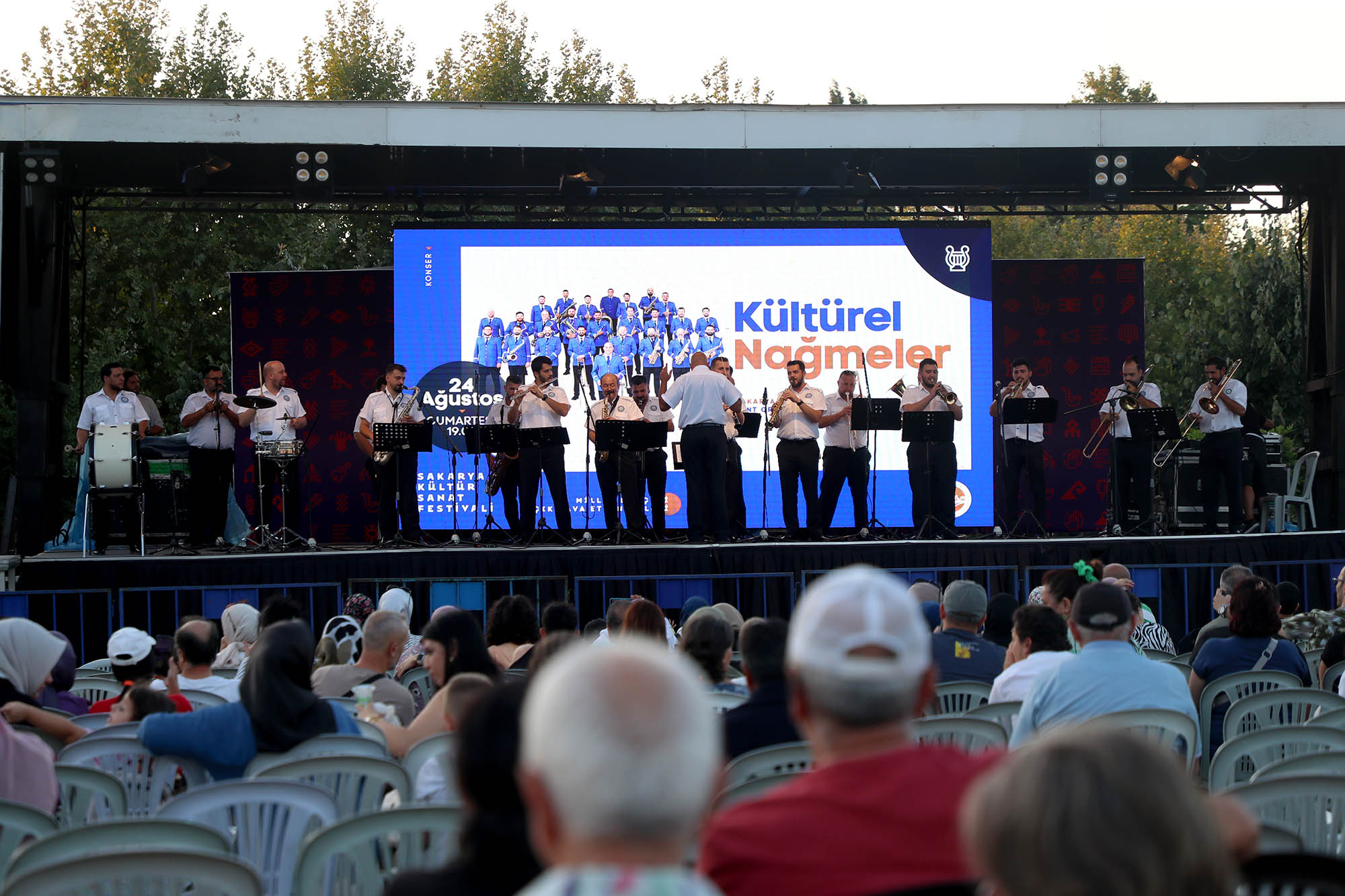 Millet Bahçesinde şölen devam ediyor