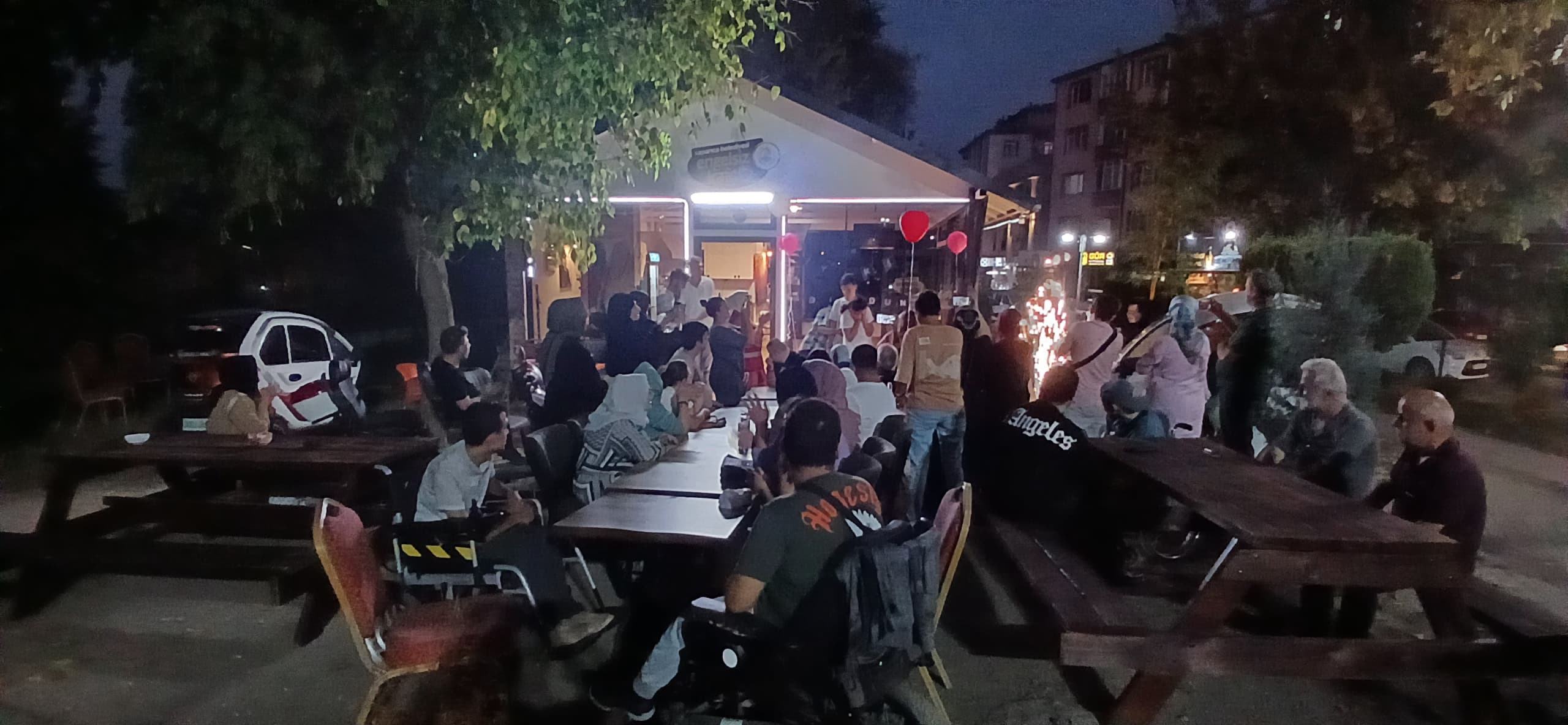 Engelsiz Kafe’de anlamlı doğum günü