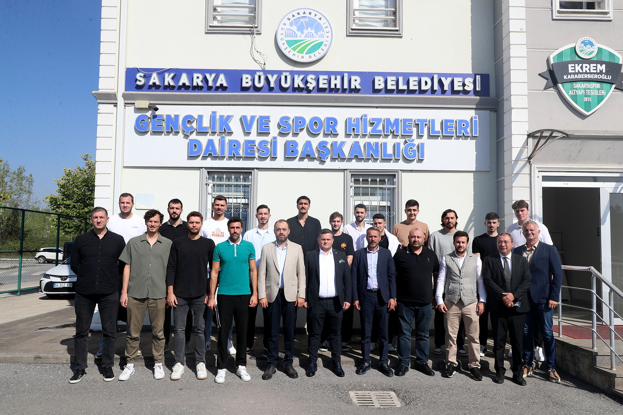 Büyükşehir Basketbol parkeye iniyor